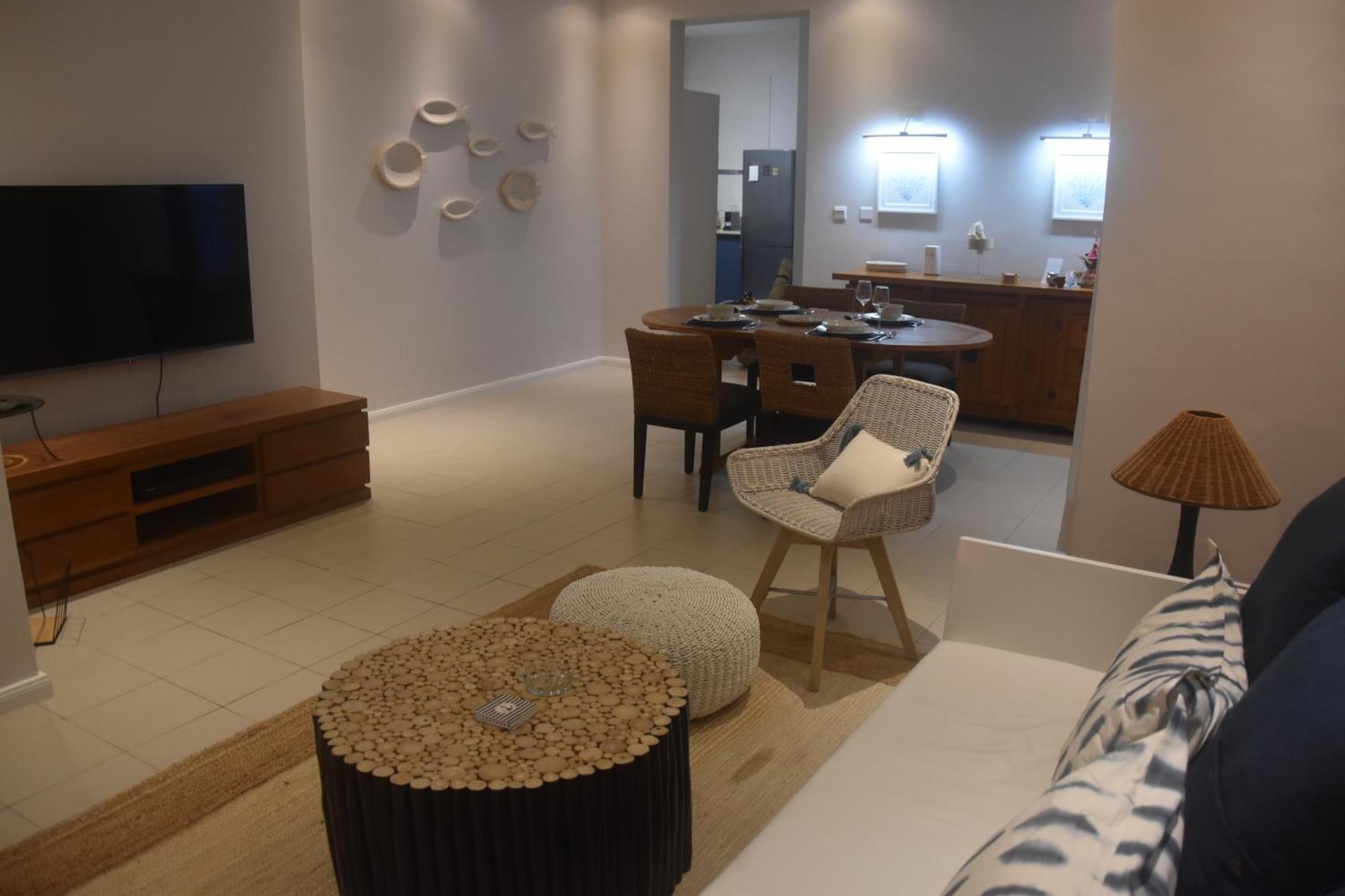 Blue Waves Beachfront Penthouse Flic-en-Flacq Εξωτερικό φωτογραφία