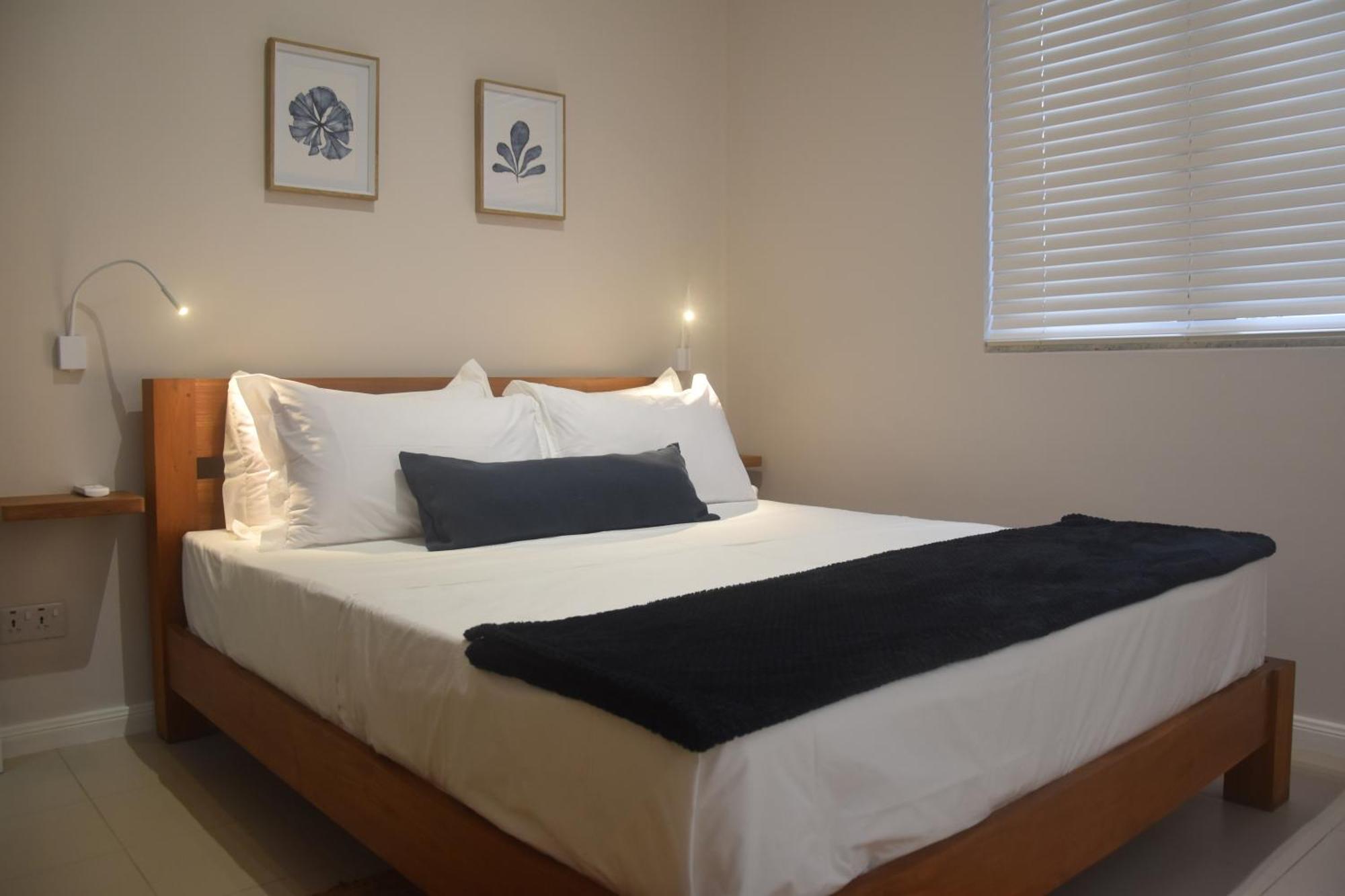 Blue Waves Beachfront Penthouse Flic-en-Flacq Εξωτερικό φωτογραφία